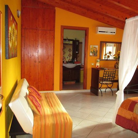 B&B Le Terrazze Isola Di S. Antioco SantʼAntìoco Buitenkant foto