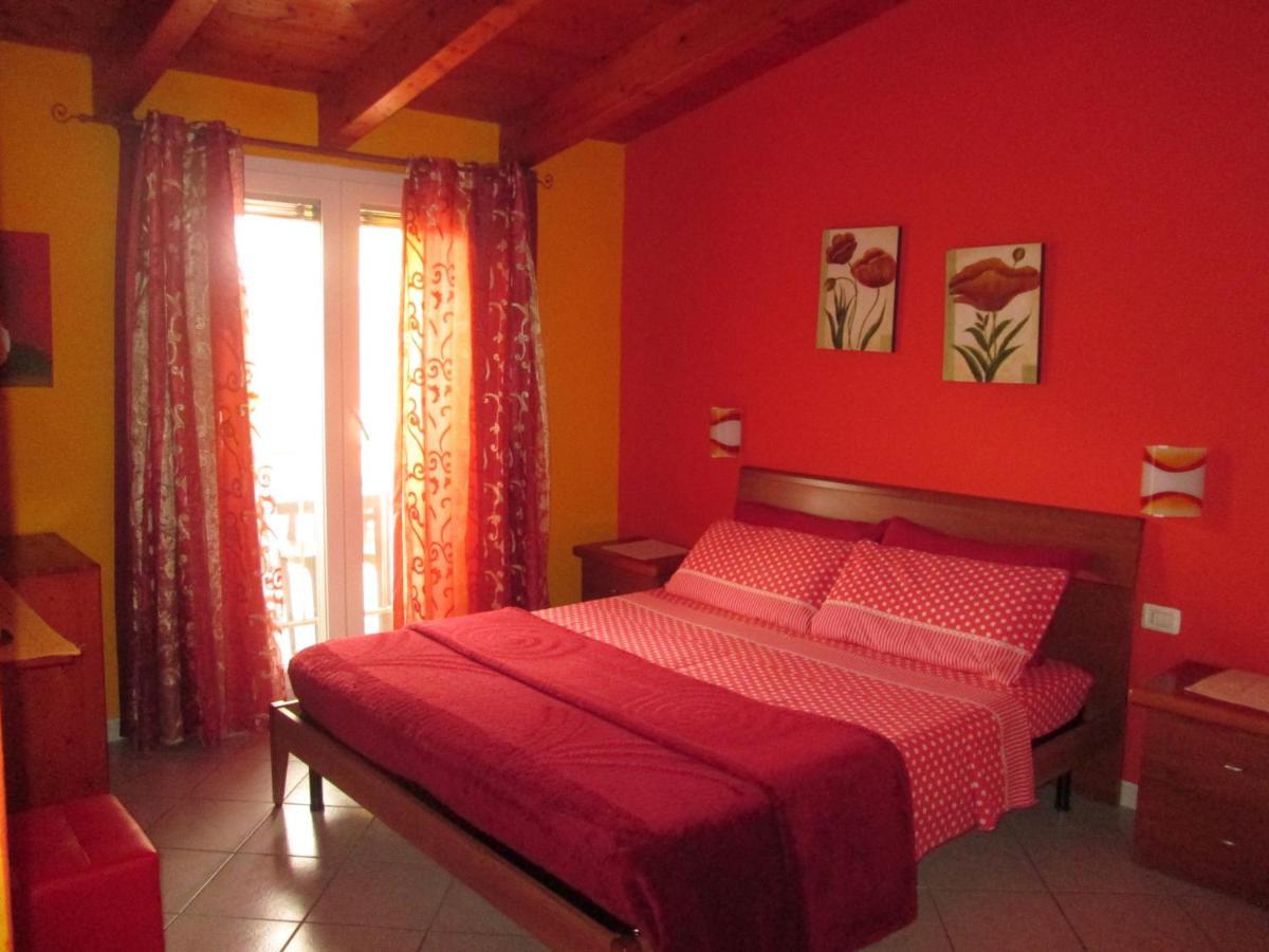 B&B Le Terrazze Isola Di S. Antioco SantʼAntìoco Buitenkant foto