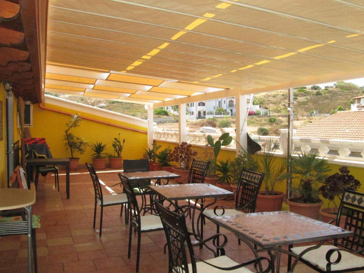 B&B Le Terrazze Isola Di S. Antioco SantʼAntìoco Buitenkant foto