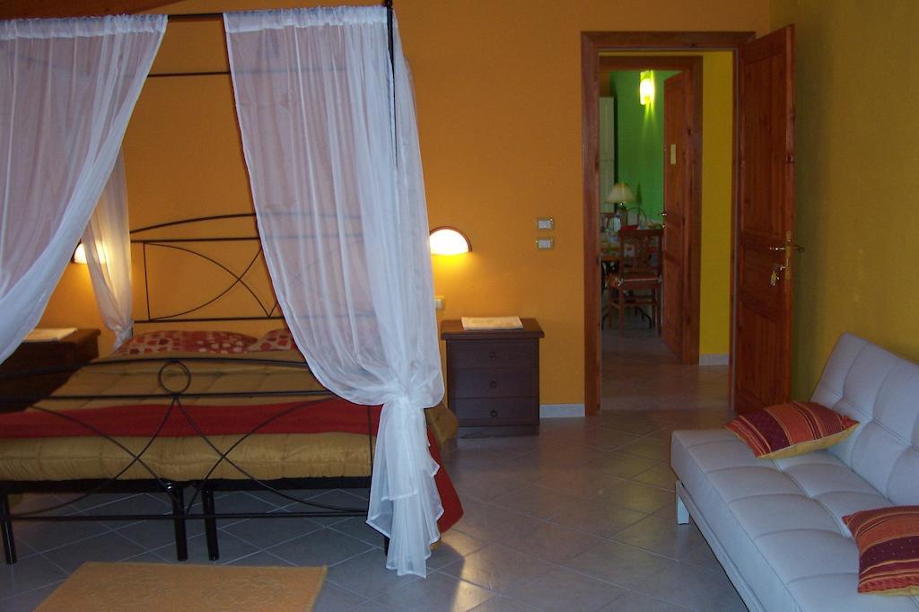 B&B Le Terrazze Isola Di S. Antioco SantʼAntìoco Buitenkant foto