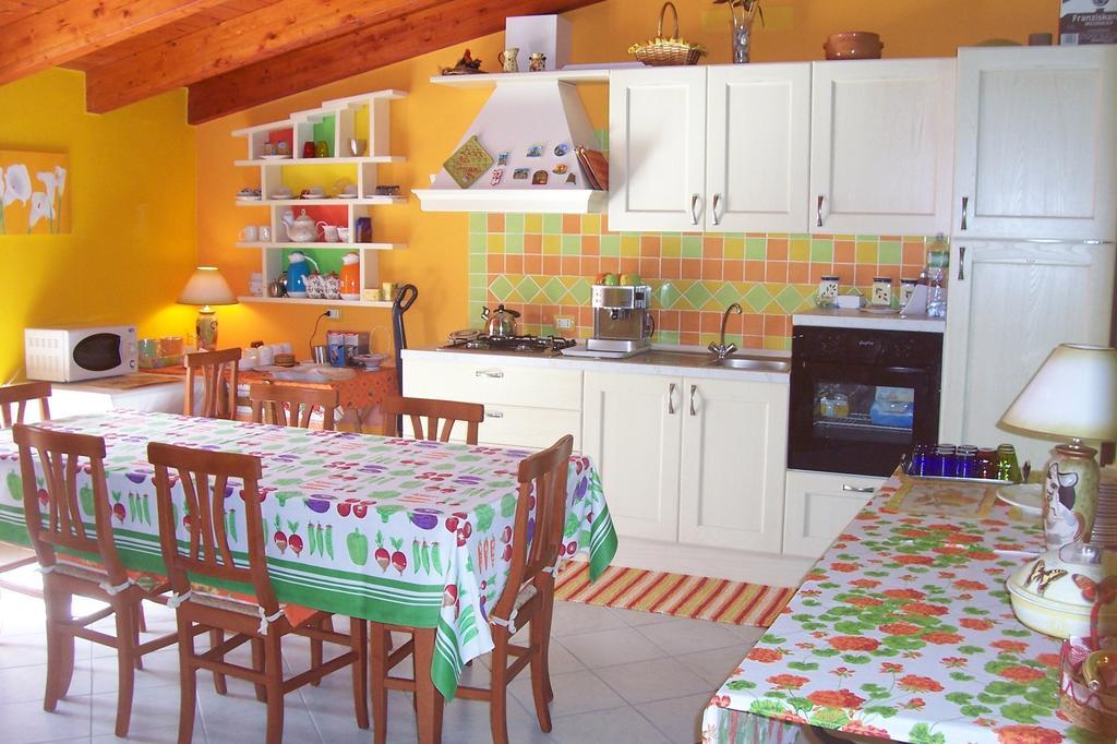 B&B Le Terrazze Isola Di S. Antioco SantʼAntìoco Buitenkant foto